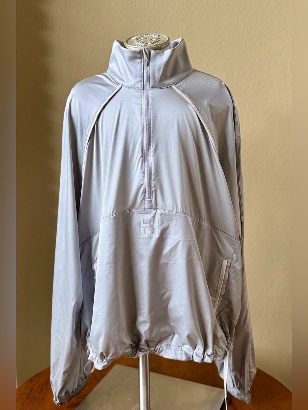 Lululemon Stretch Satin Flocked Training Jacket in Silver Drop/Dove Gray